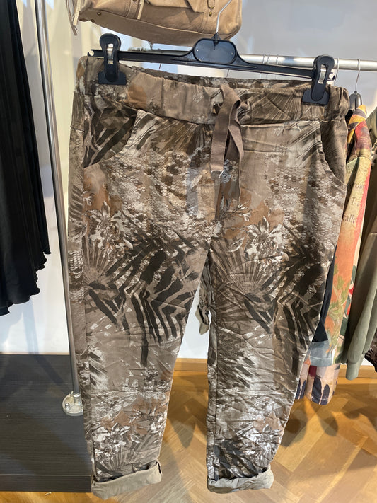 Hose Safari Brown